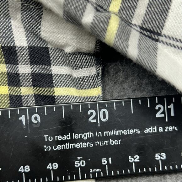 Pendleton Plaid Flannel Shirt Size M‎ White Black Long Sleeve Button Up Cotton - Picture 6 of 7